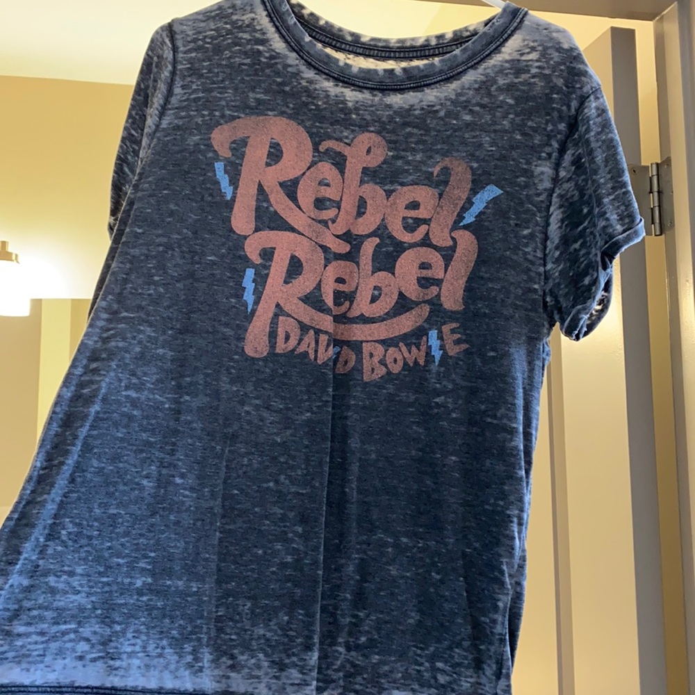 Distressed Rebel Rebel short NWOT!